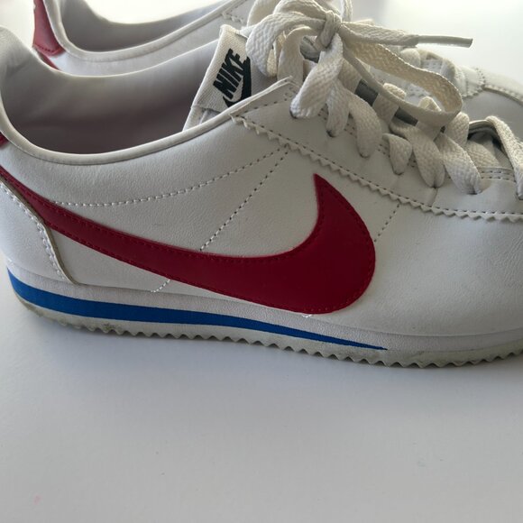 Women's Classic Cortez Leather Casual Sneakers in Size 7.5 - Picture 3 of 14